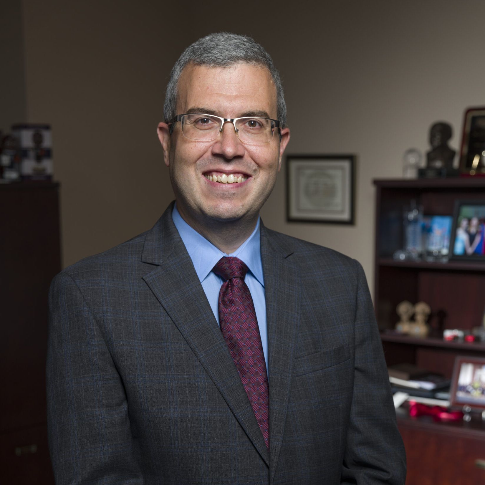 Dr. Michael Avaltroni